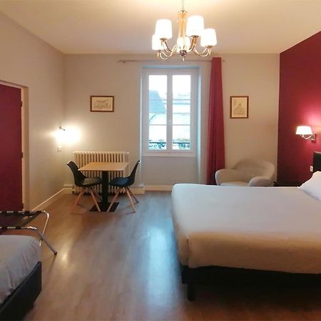 Hotel Le Dormeux Mehun-sur-Yevre 외부 사진