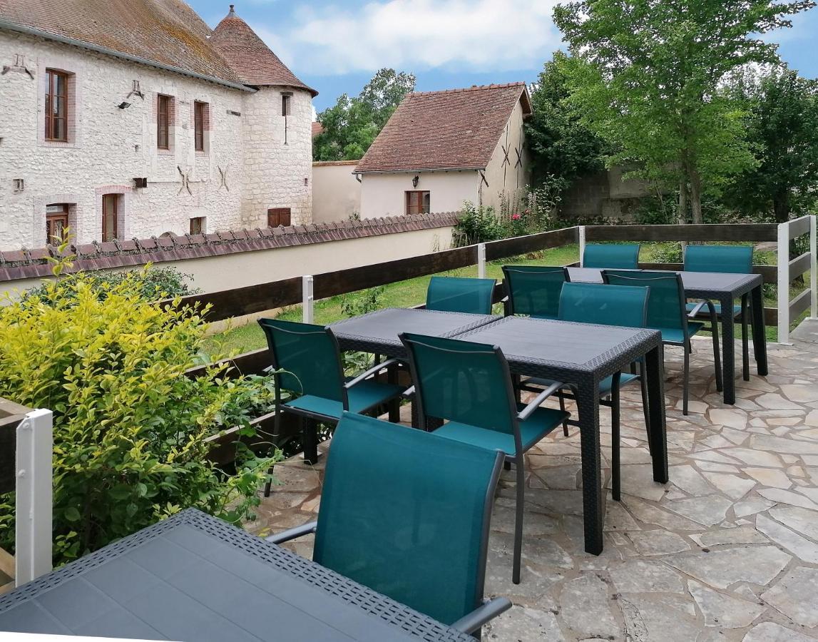 Hotel Le Dormeux Mehun-sur-Yevre 외부 사진