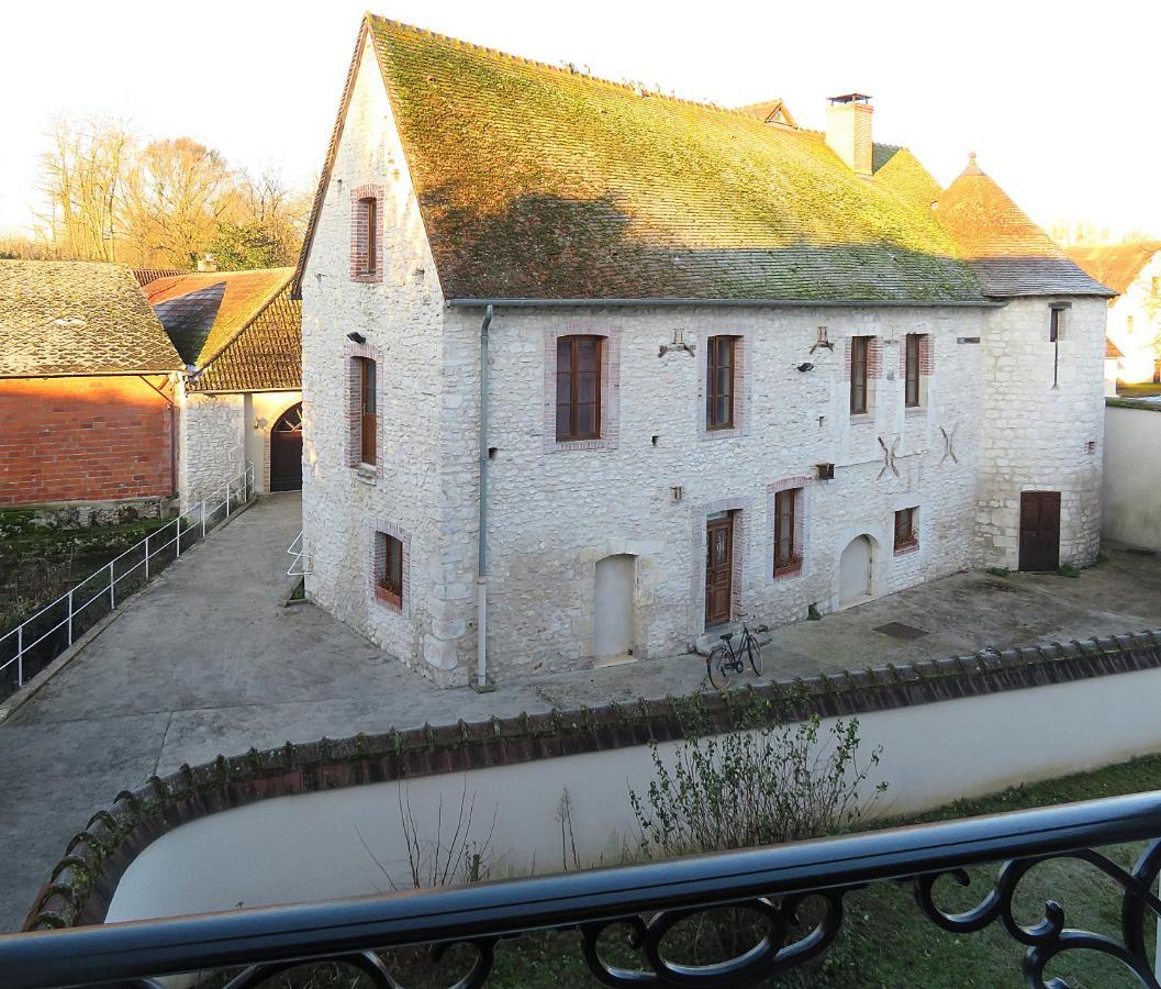 Hotel Le Dormeux Mehun-sur-Yevre 외부 사진